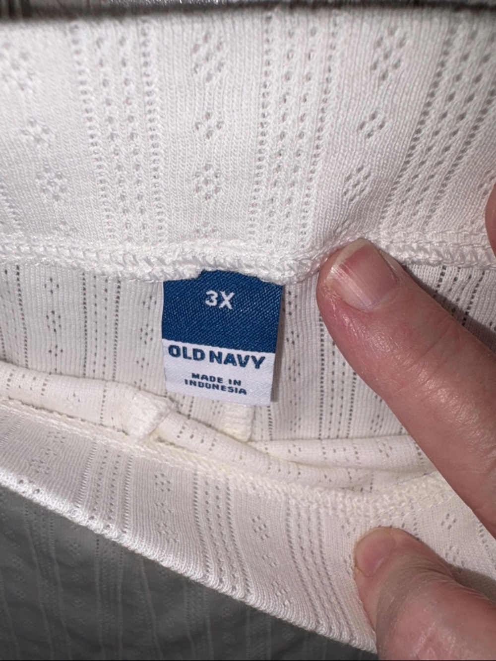Old Navy High Waisted Pointtelle Knit Lettuce Hem Crop Lounge Pants in Cream 3X - Picture 4 of 13